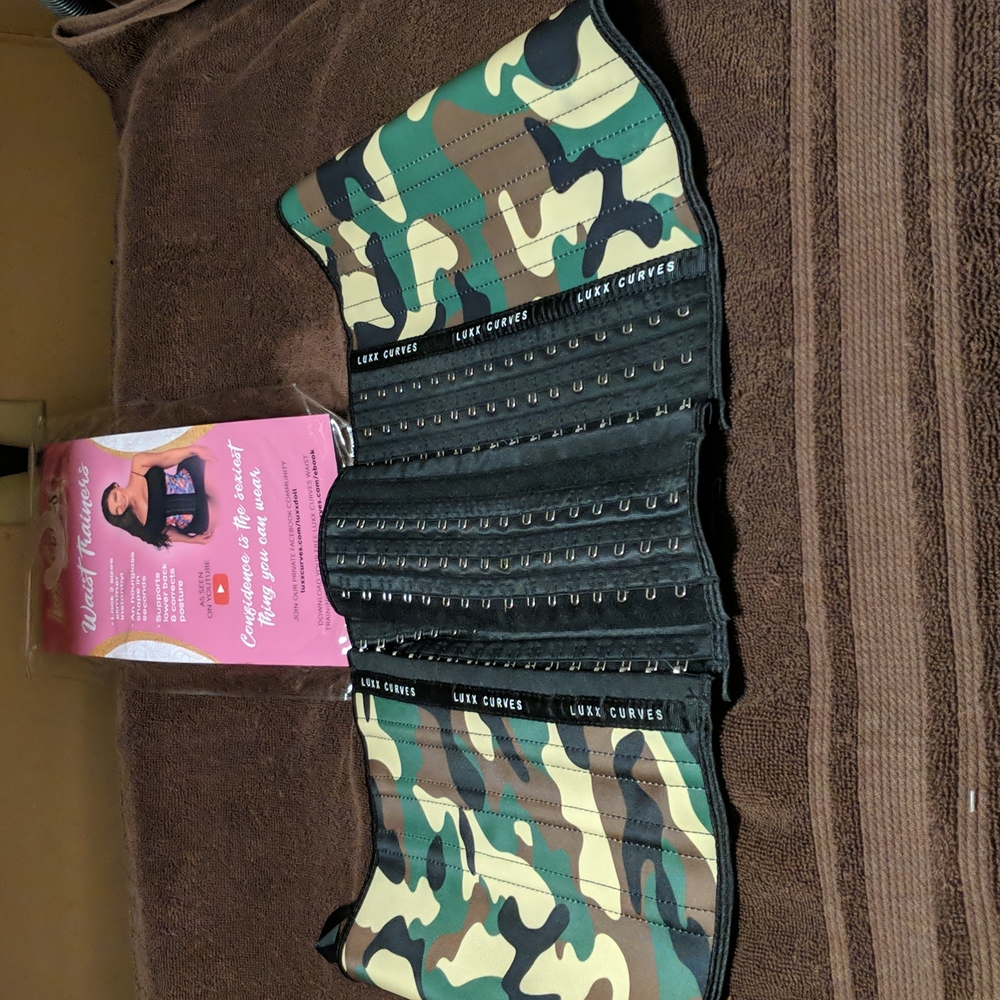 Waist trainer